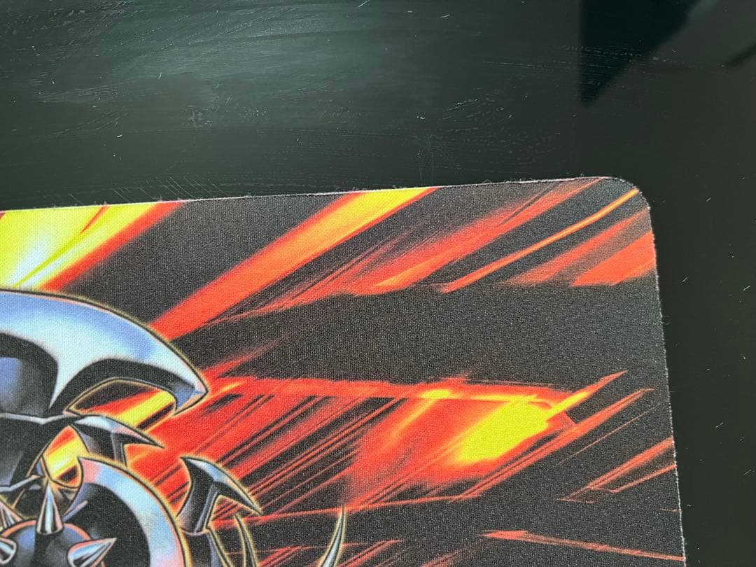 裁きの龍　ダークアームド　プレイマット