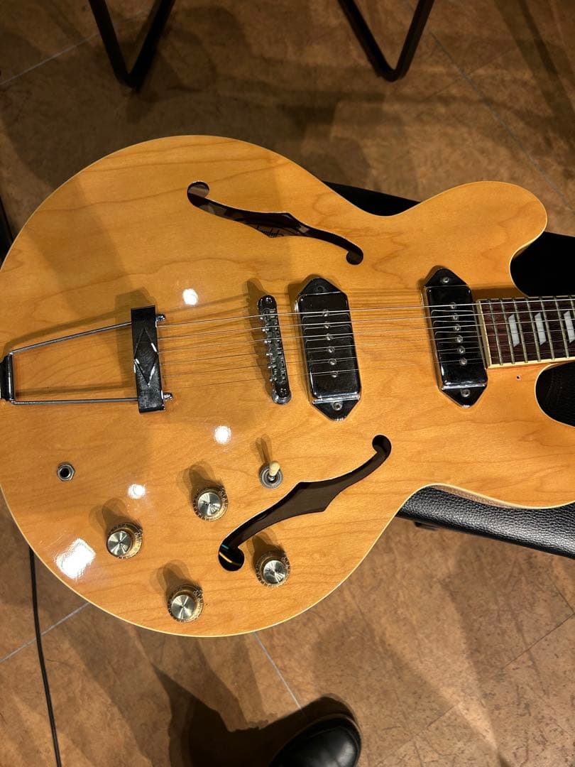 【ピアレス】Epiphone CASINO