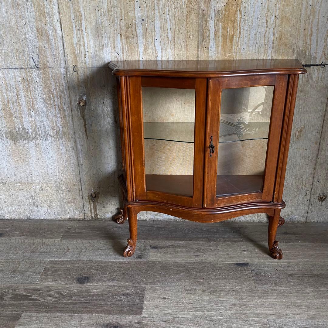 ヴィンテージ ガラスキャビネット　猫脚キャビネット　サイドボード