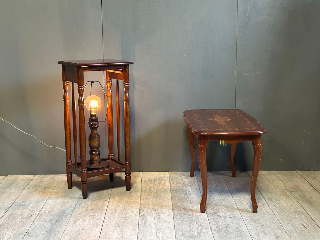 イタリア製　輸入家具　猫脚　象嵌　サイドテーブル　センターテーブル