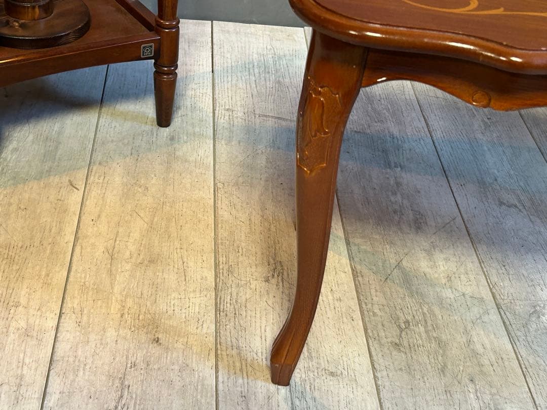 イタリア製　輸入家具　猫脚　象嵌　サイドテーブル　センターテーブル