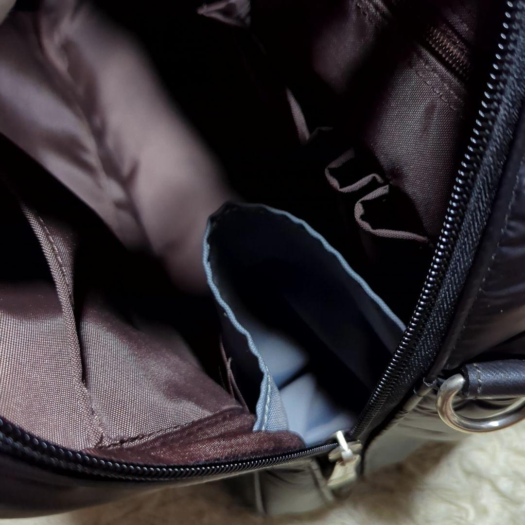 新品Lagasha ナイロン　PUコーティング　牛革　ショルダー　ハンド　バッグ