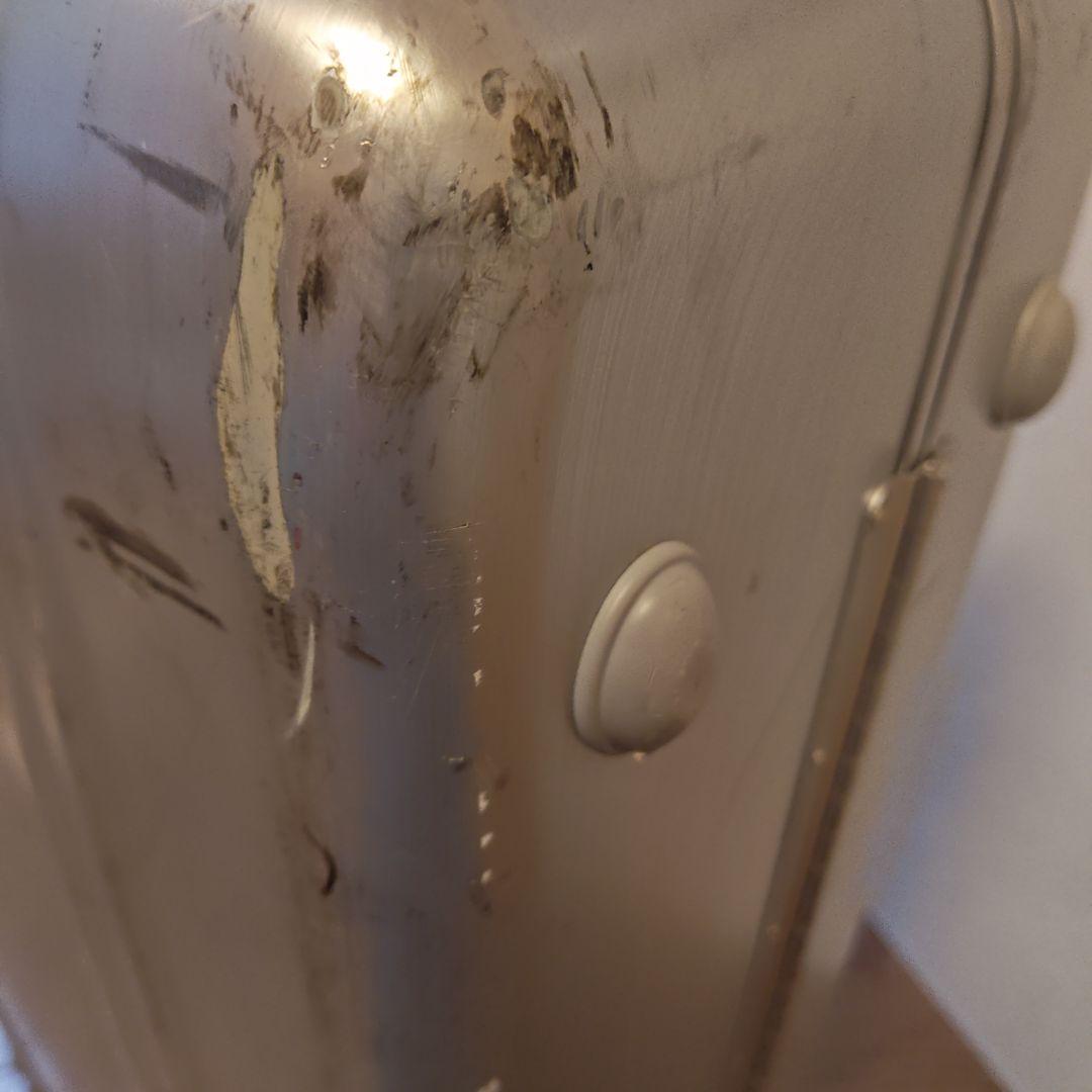 ゼロハリバートン キャリーケース　　スーツケース シルバー