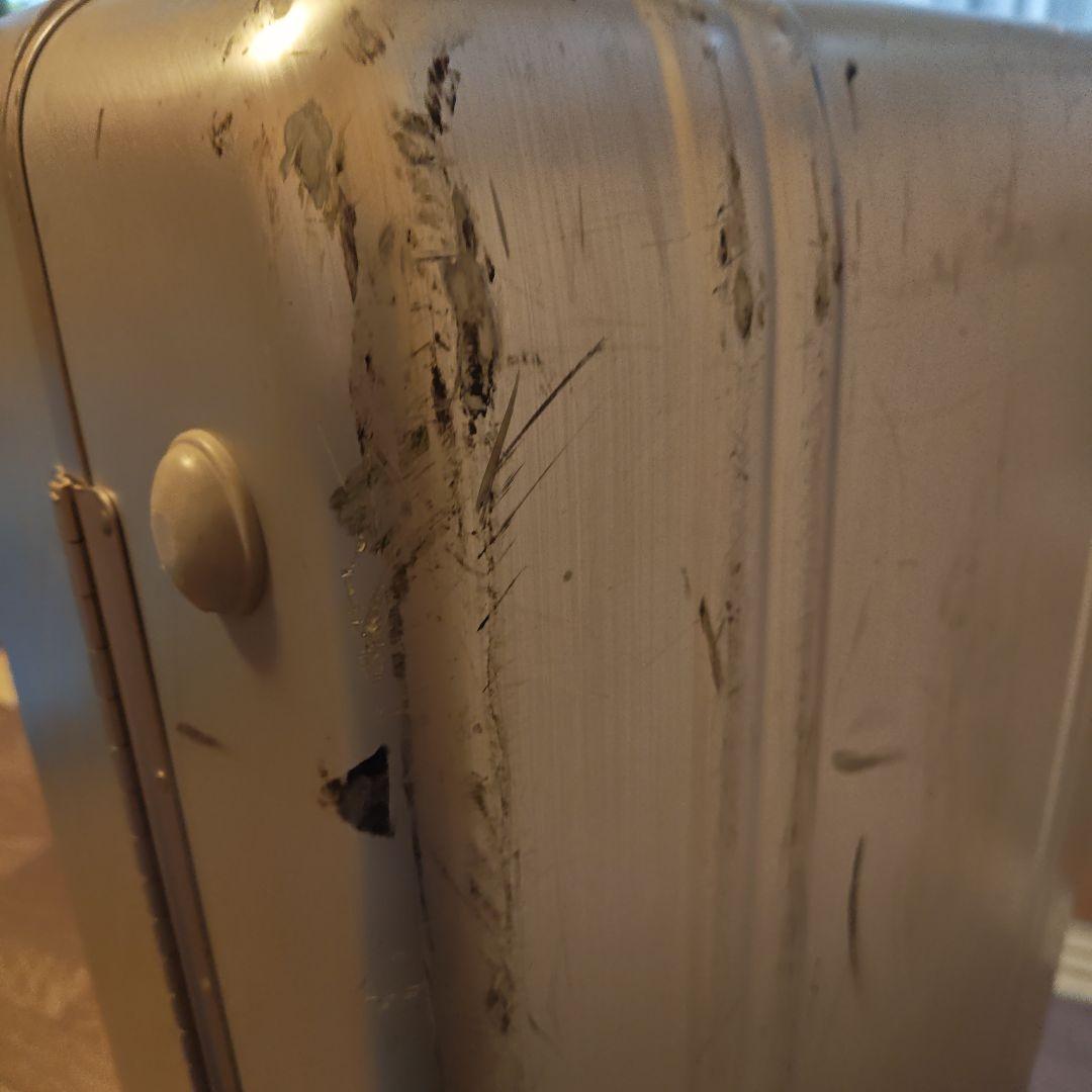 ゼロハリバートン キャリーケース　　スーツケース シルバー