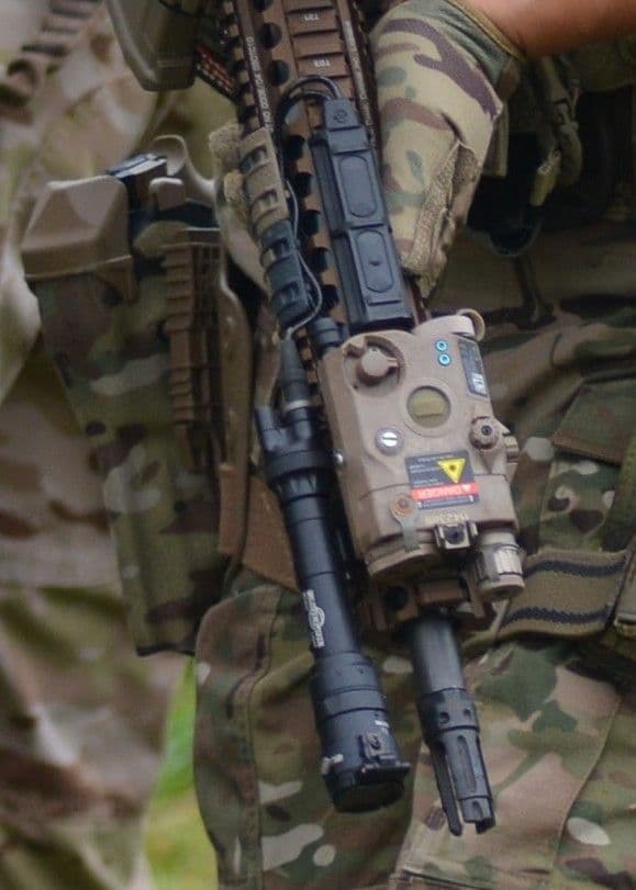 FMALAB AN/PEQ-15 LA5-C2021年と実SUREFIREセット