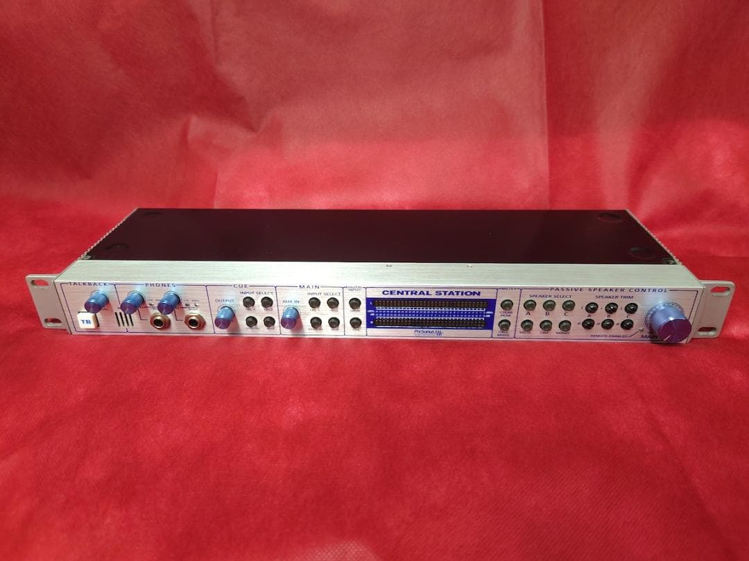 PreSonus　CENTRAL STATION 1Uラックマウント音響機器