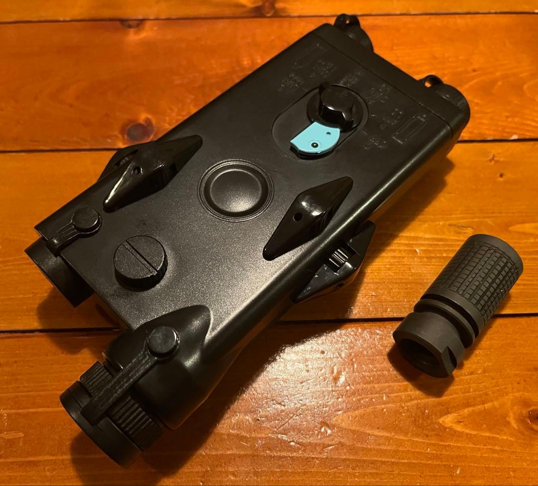 東京マルイ SOPMOD M4 バッテリー、充電器、ケース、サイレンサー、etc