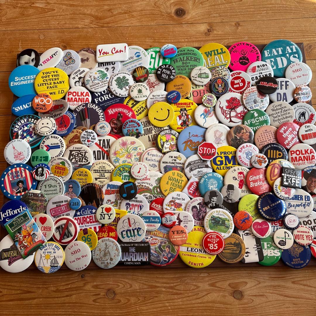さ*ぼ様 USA缶バッジ150個OVER ／VINTAGE