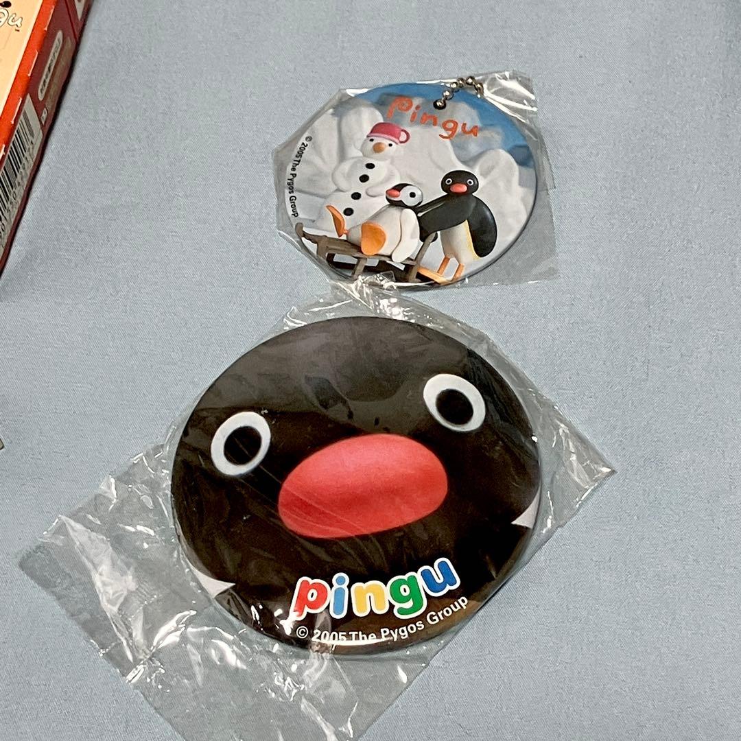S*a様 ピングー　マスコットチャーム　キーホルダー　缶バッジ　おきあがりこぼし