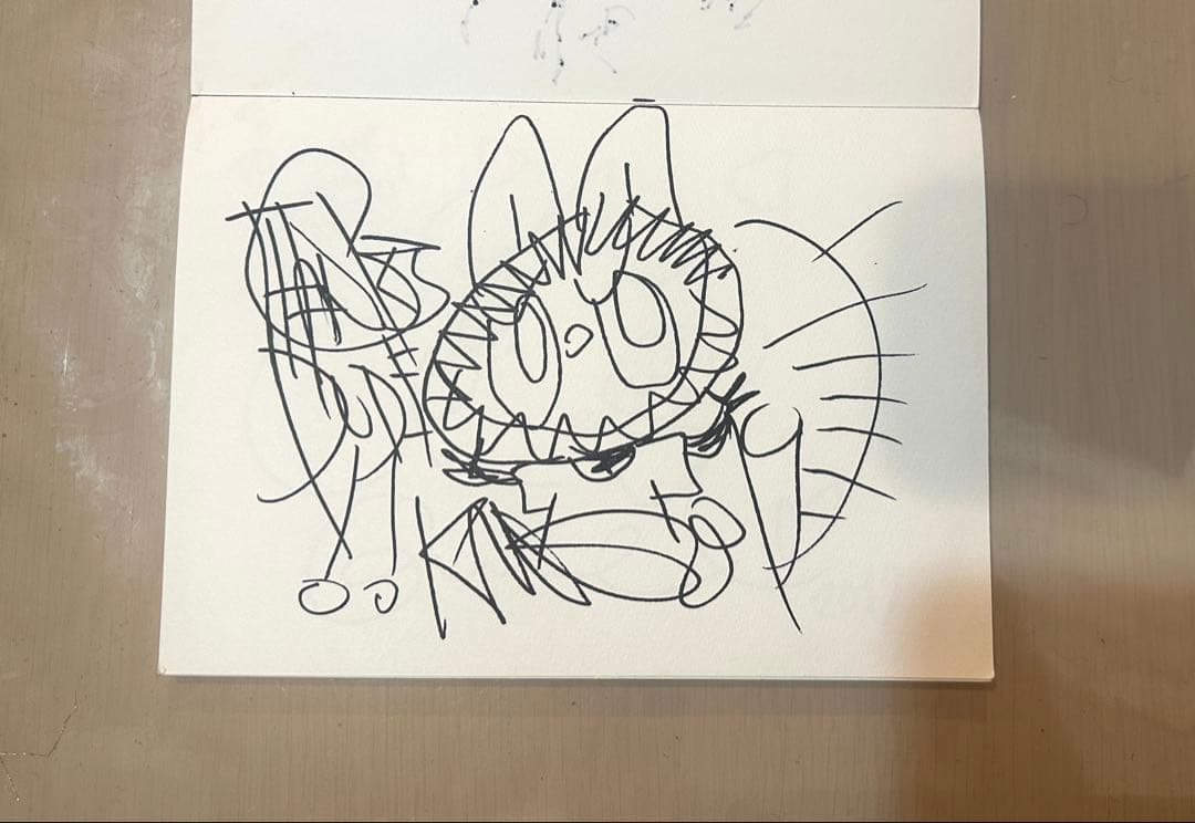 ラブブ Labubu drawingサイン入り