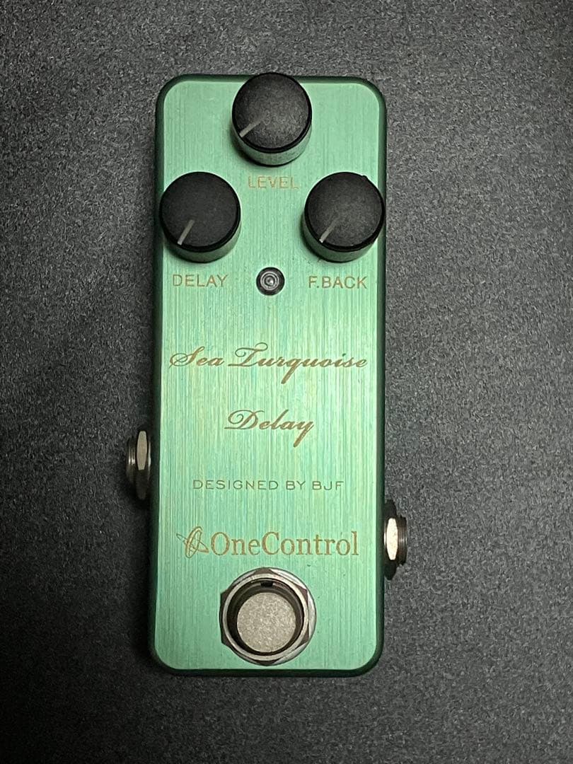 one control　sea turquoise delay