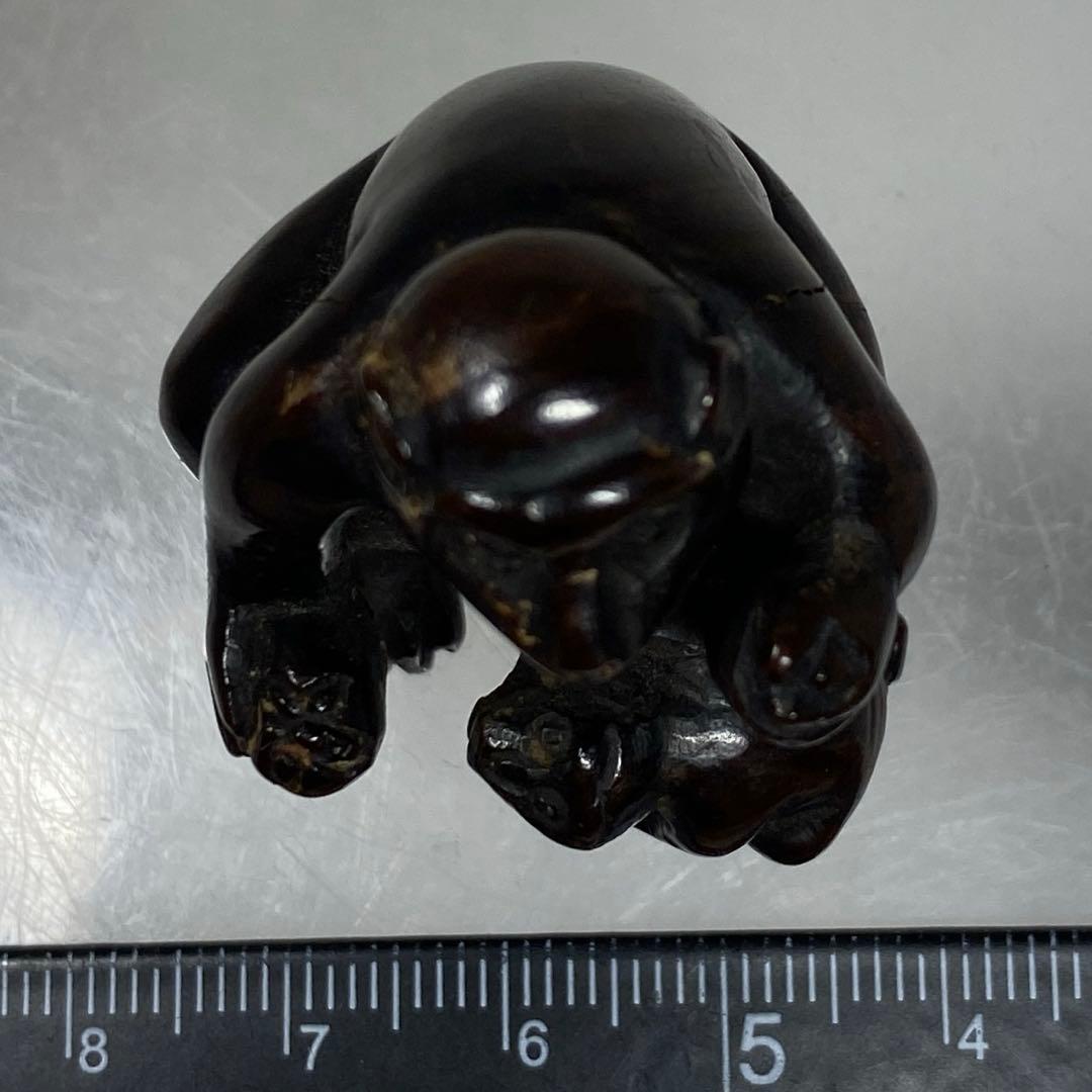 時代　木彫　猿　根付　20g 東N7-0929ア㉟