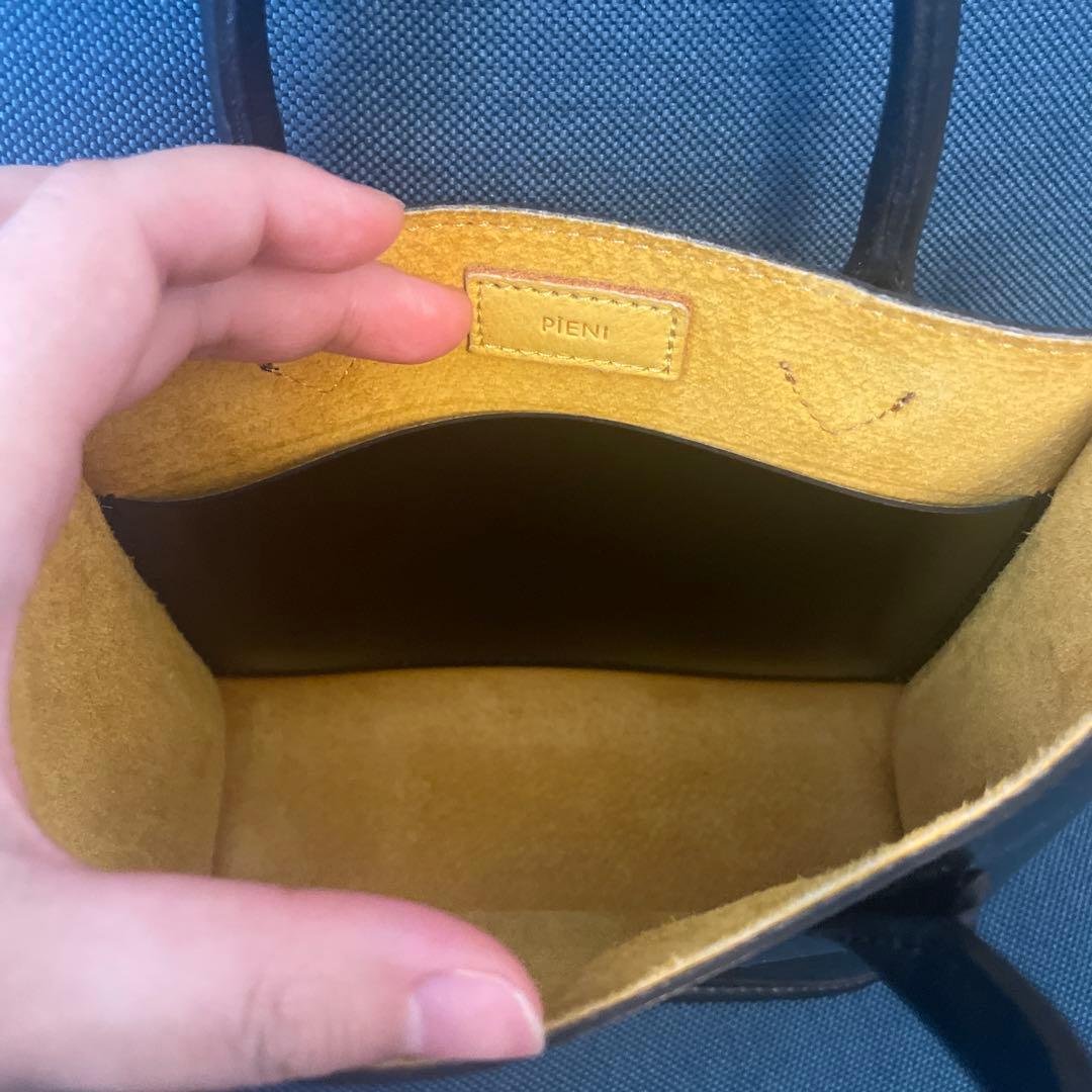 PIENI KOKO S ブラック ハンドバッグ