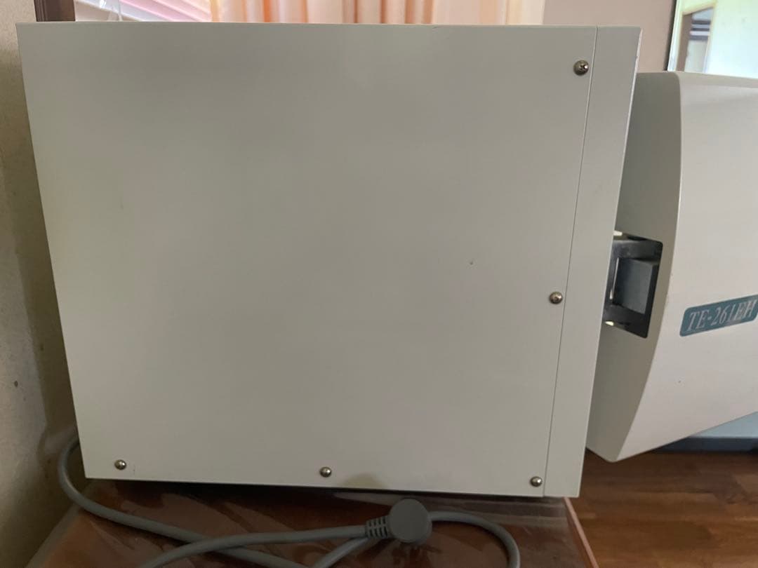 TE-261EHオートクレーブ