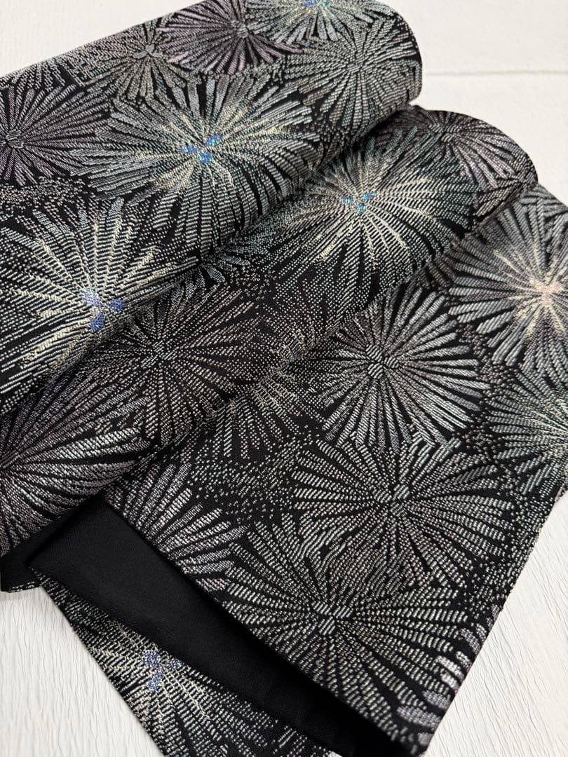 袋帯　黒地　正絹