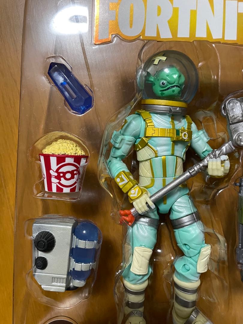 Fortnite Leviathan フィギュア legendary