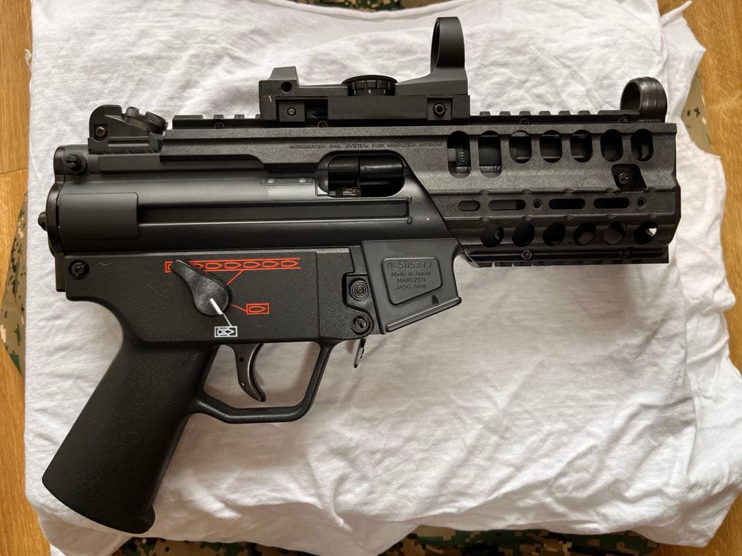 ガスガン　マルゼンMP5K　CQB2　予備マガジン付