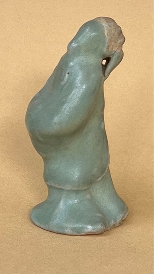 高士像　青緑色 陶器製 笑顔の老人像 高さ約8㎝
