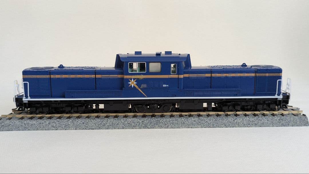 KATO　DD51 北斗星仕様 （HOゲージ）