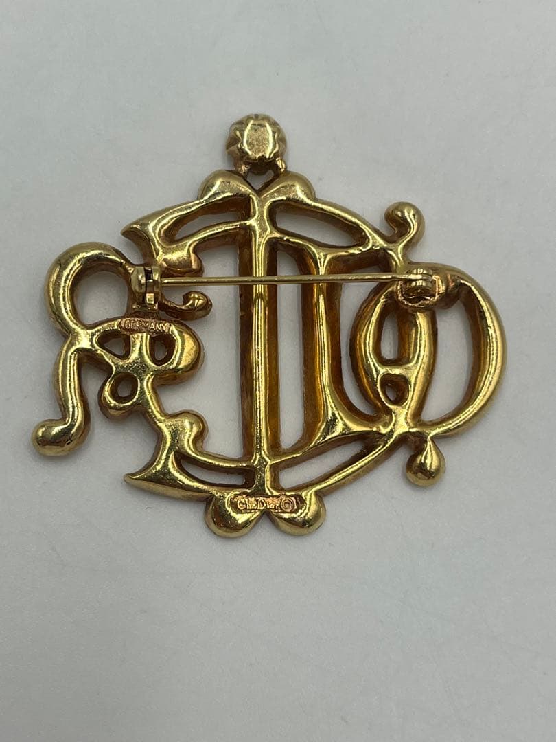 Dior　ブローチ　旧ロゴ ラインストーン　CD　ロゴ　希少