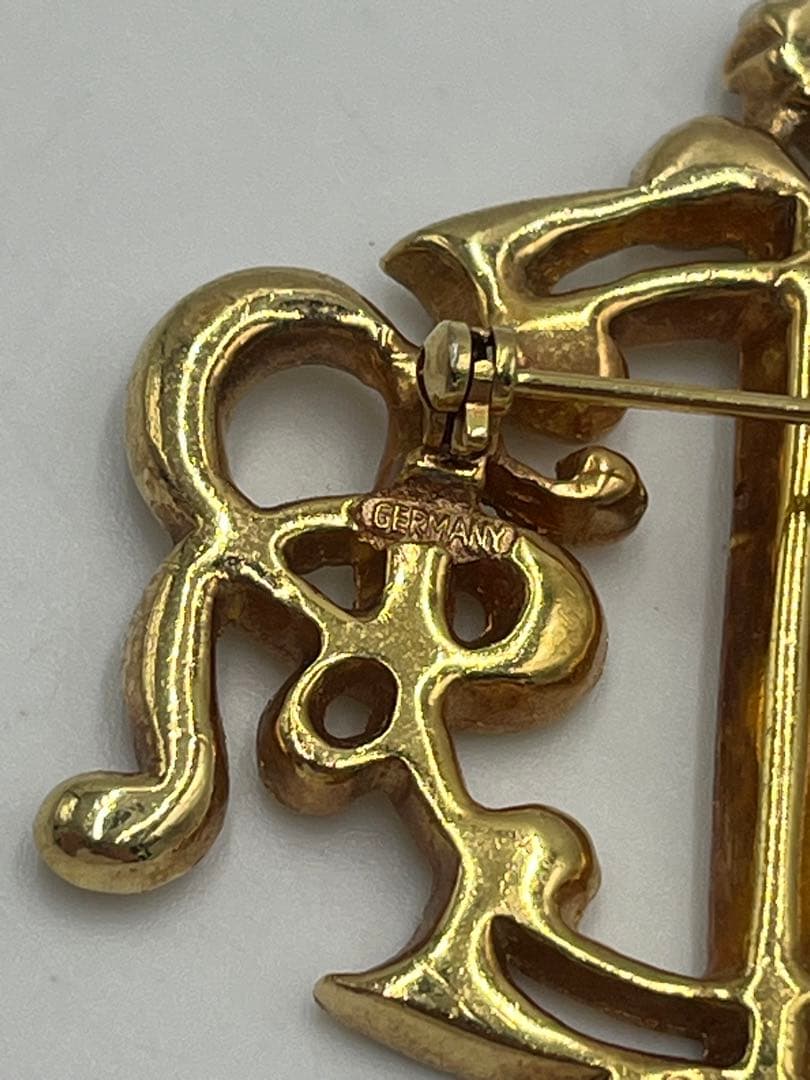 Dior　ブローチ　旧ロゴ ラインストーン　CD　ロゴ　希少