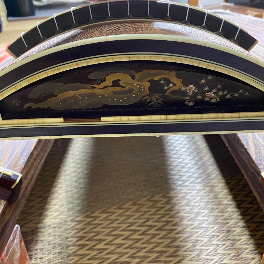 良品　4面セット売りです　お琴 13弦 すだれ彫り 琴柱・ユタン【発送条件有り】