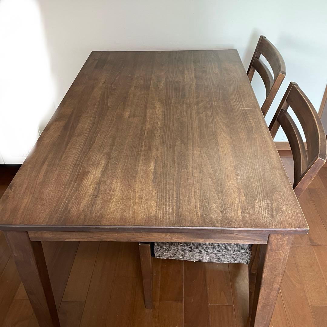 ダイニングテーブル　ウォールナット調　引き出し付き