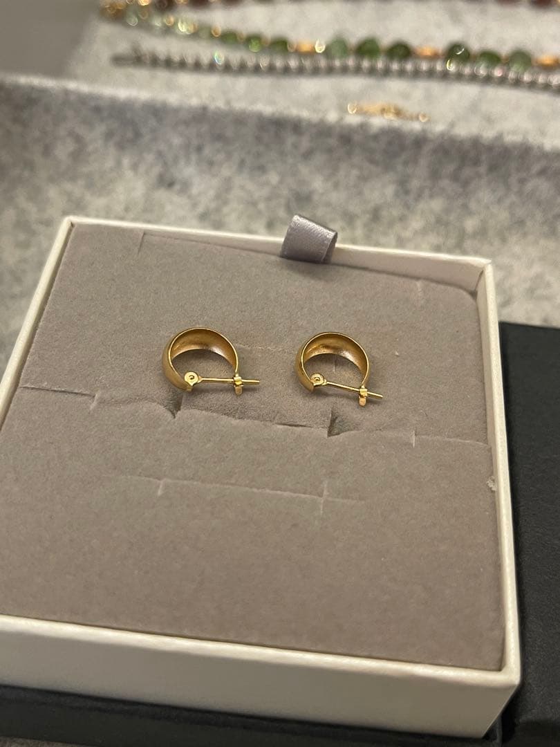 ジュエリーツツミ K18イエローゴールドピアス TSUTSUMI