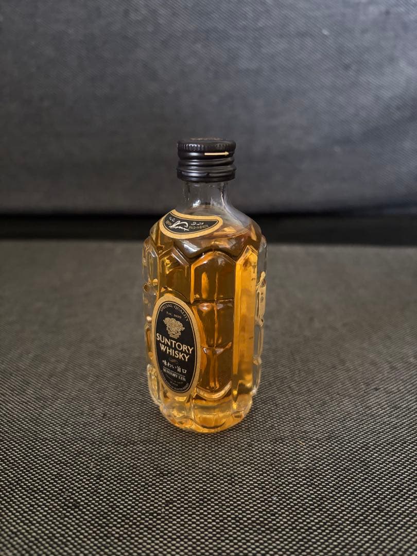 サントリー　角瓶　黒角　味わい旨口　ミニボトル　未開封　ウイスキー古酒