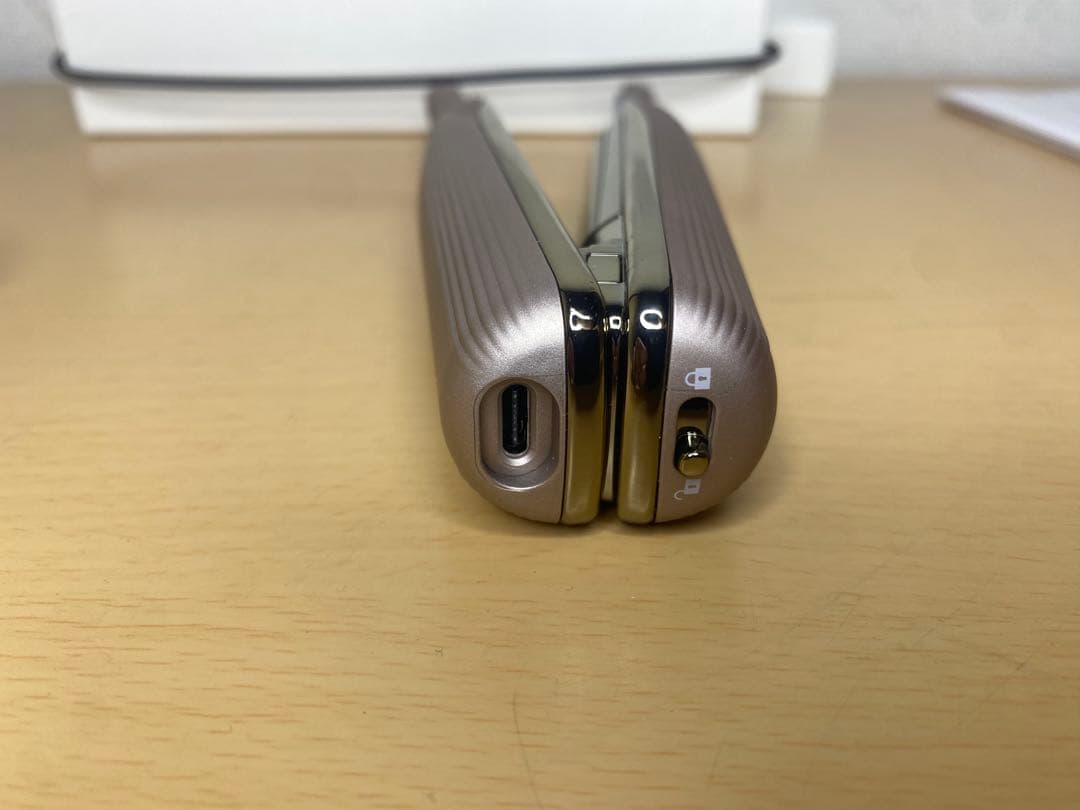 ✨ ReFaリファ フィンガーアイロン ST6 RE-BL-04A 2025年製