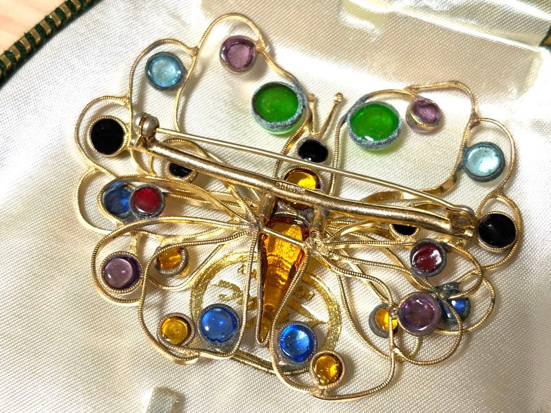 フランス製 ヴィンテージ カラーガラス ゴールド ちょうちょ ブローチ