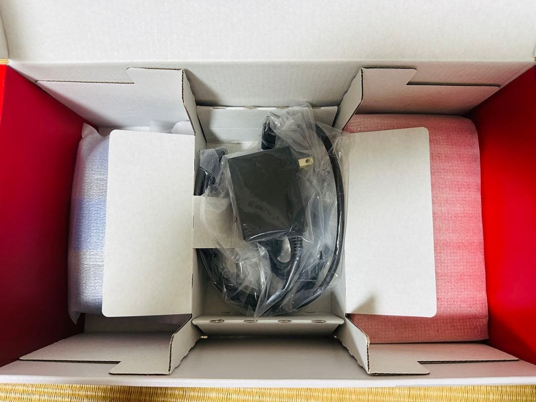 Nintendo Switch 本体 マリオレッド