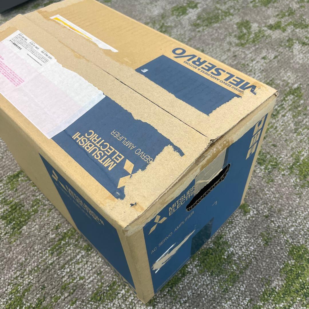 MITSUBISHI ACサーボアンプ MR-J4-700B 三菱電機