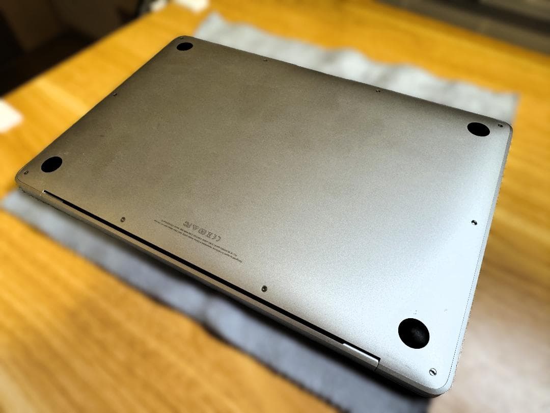 MacBook Air 2018 i5 8GB 256GB A1932 シルバー