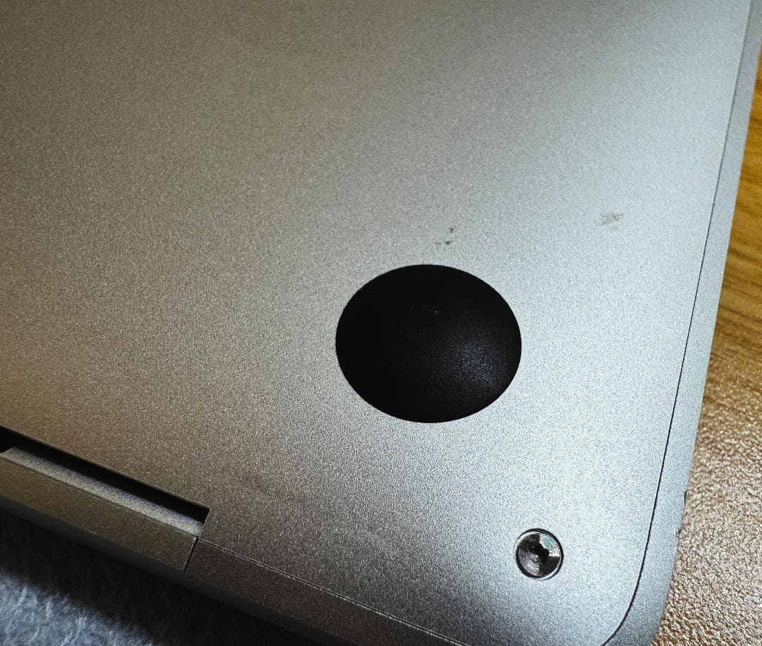 MacBook Air 2018 i5 8GB 256GB A1932 シルバー