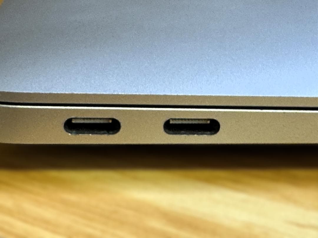 MacBook Air 2018 i5 8GB 256GB A1932 シルバー