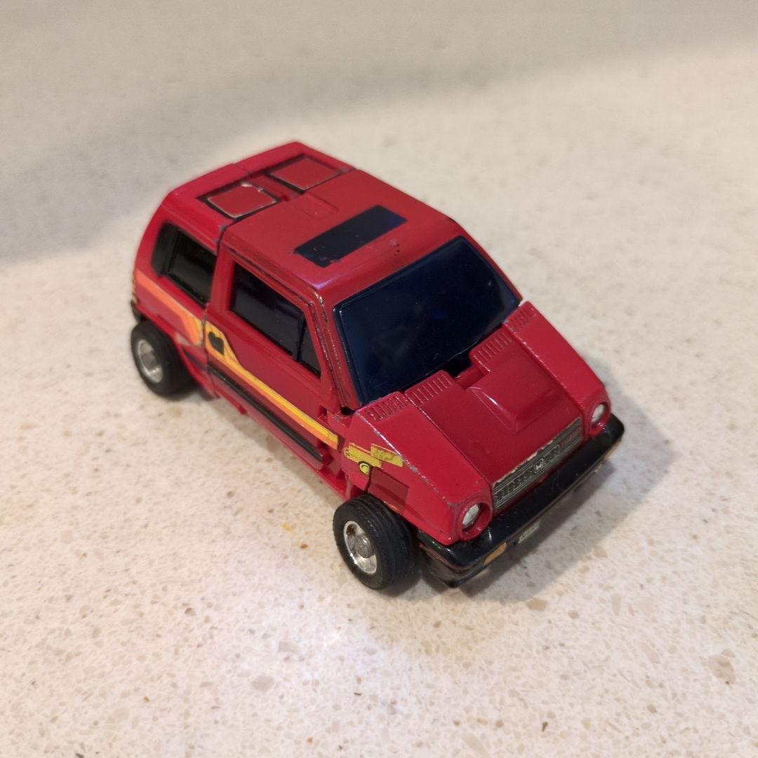 ダイアクロン　カーロボット　No.9 ホンダ・シティターボ