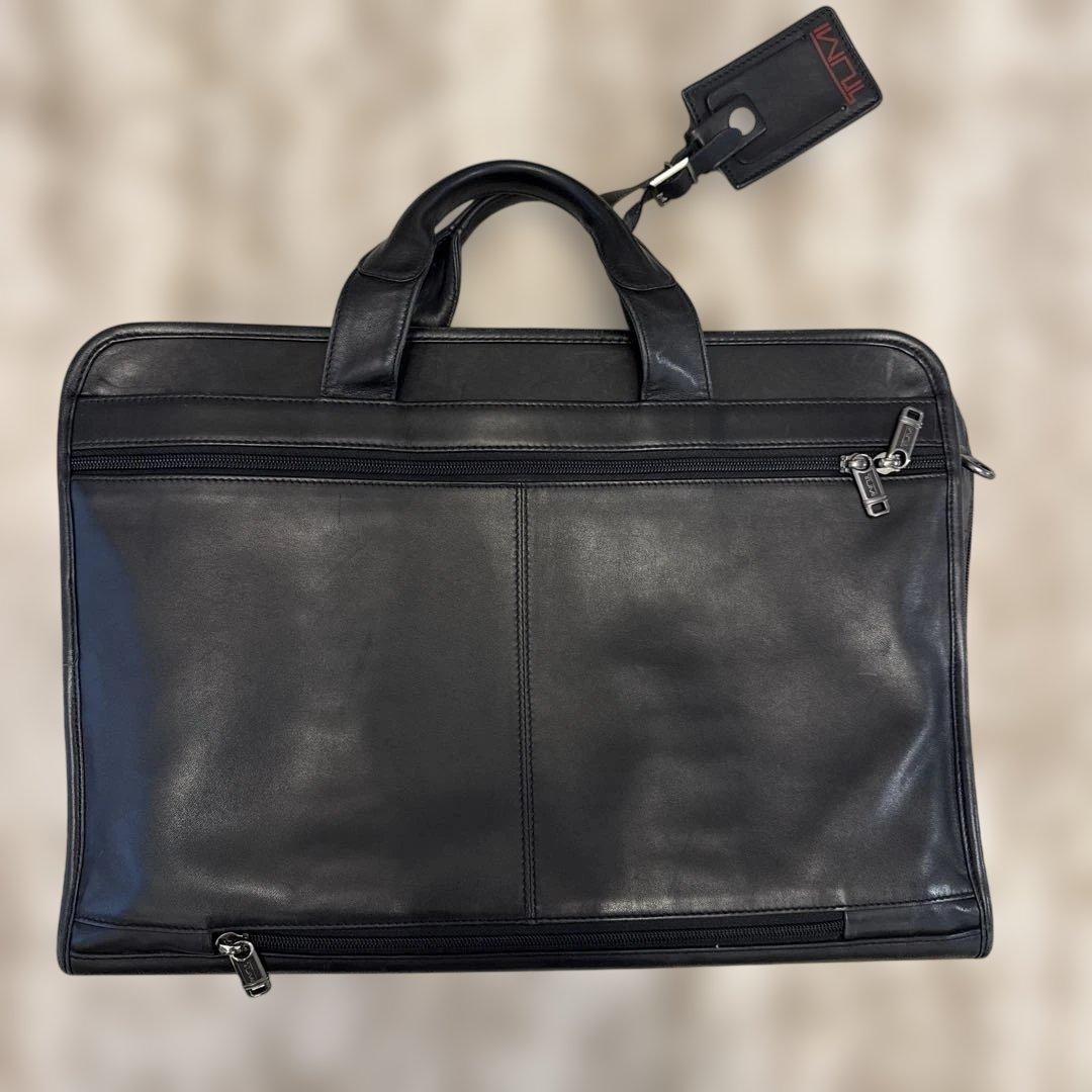 TUMI　ビジネスバッグ　オールレザー　T-pass A4収納　PC収納