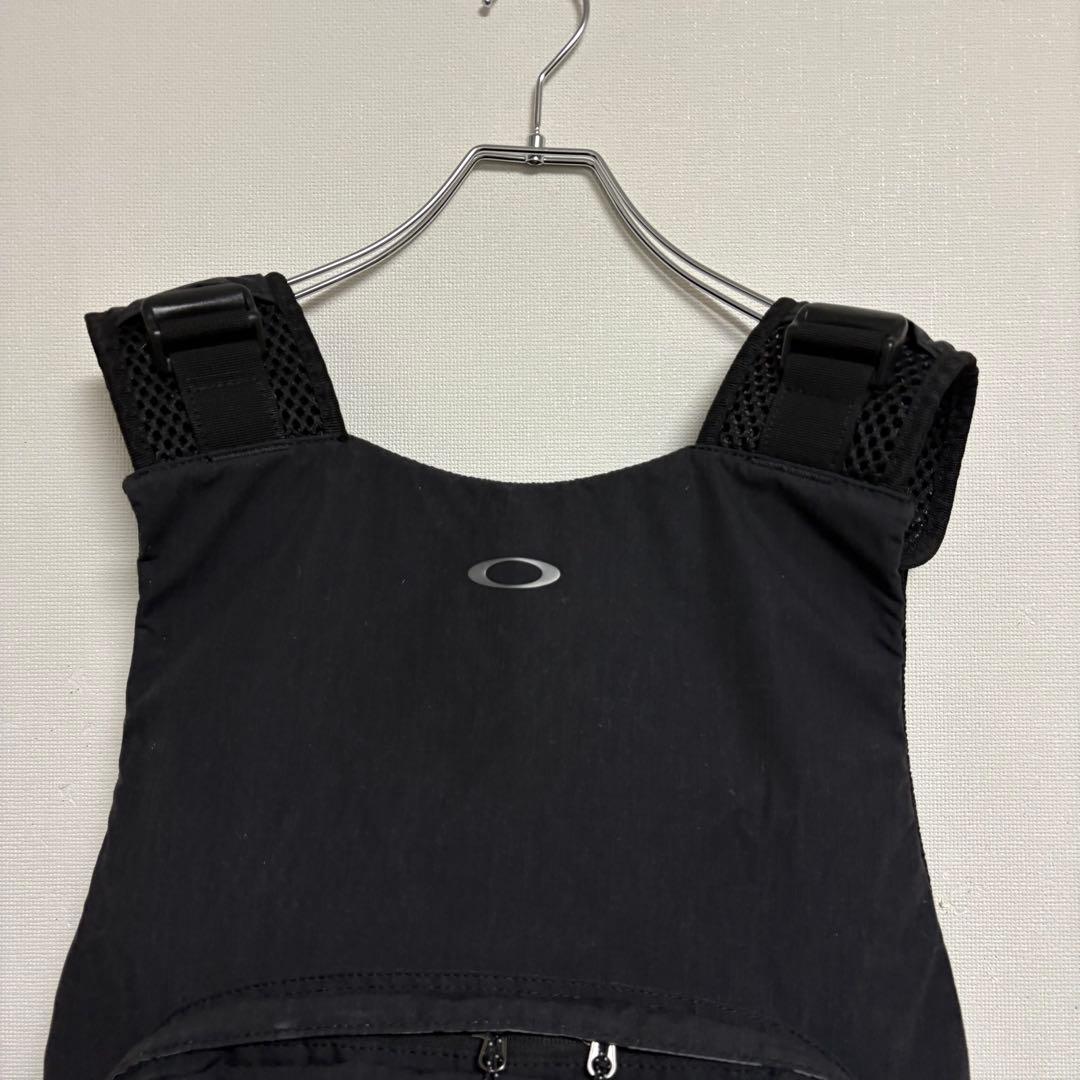 【極美品】OAKLEY A.Pベスト 4.0 ダークグレー