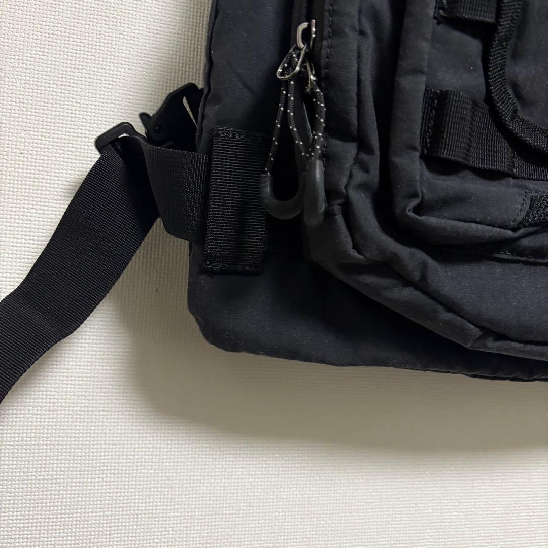 【極美品】OAKLEY A.Pベスト 4.0 ダークグレー