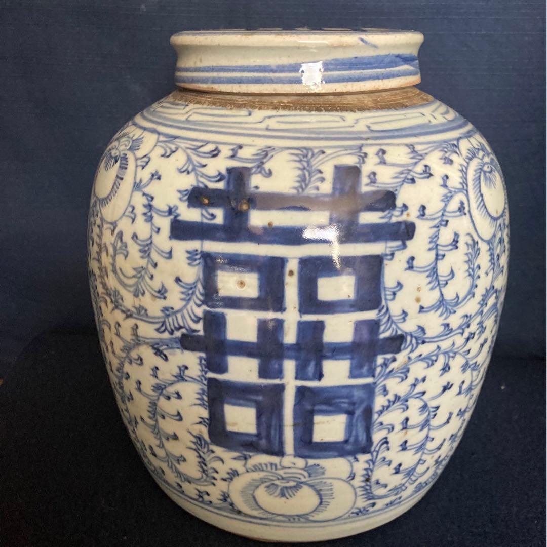 清代　青花漢詩唐草文茶壷