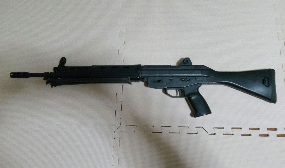 東京マルイ　89式小銃　ガスガン　(マガジンなし＋破損有り）