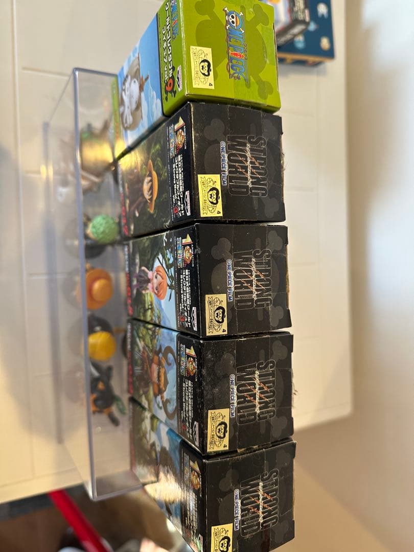 ワンピースコレクタブル 劇場版ストロングワールド黒服一味+メリー号セット