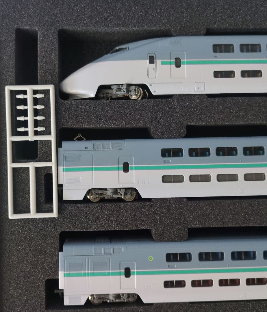 鉄道模型 JR E1系(Max)基本4両　　　　 メタルプレート付き！