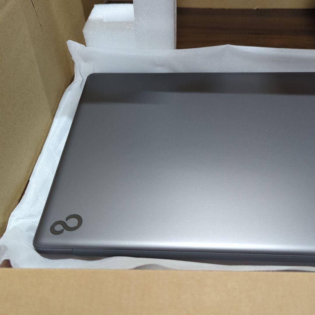 富士通ノートパソコンFMV LIFEBOOK WAA/J2　FMVWJ2AA52