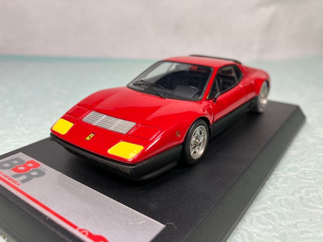 Ferrari 512 BB ストリート　1976年 レッド
