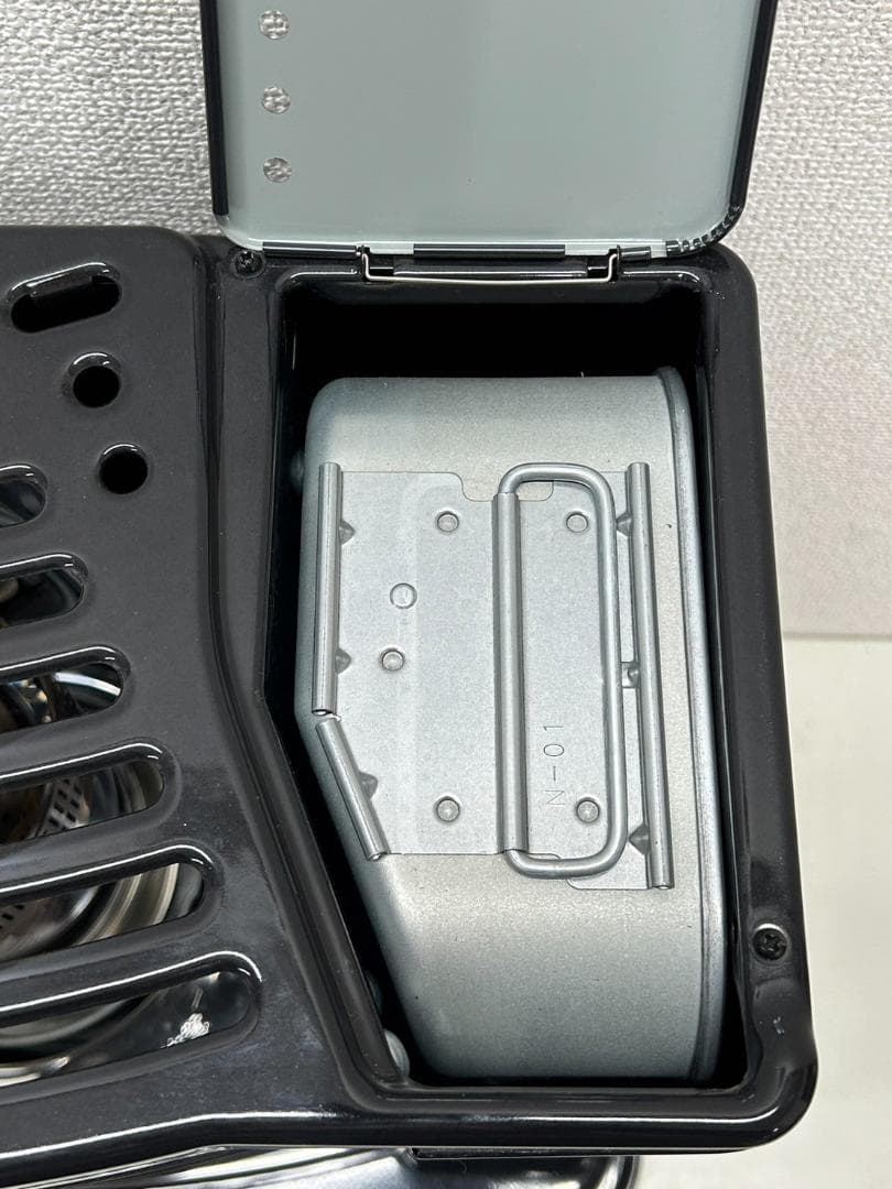 トヨトミ2023年製石油ストーブ（RSX-23N）