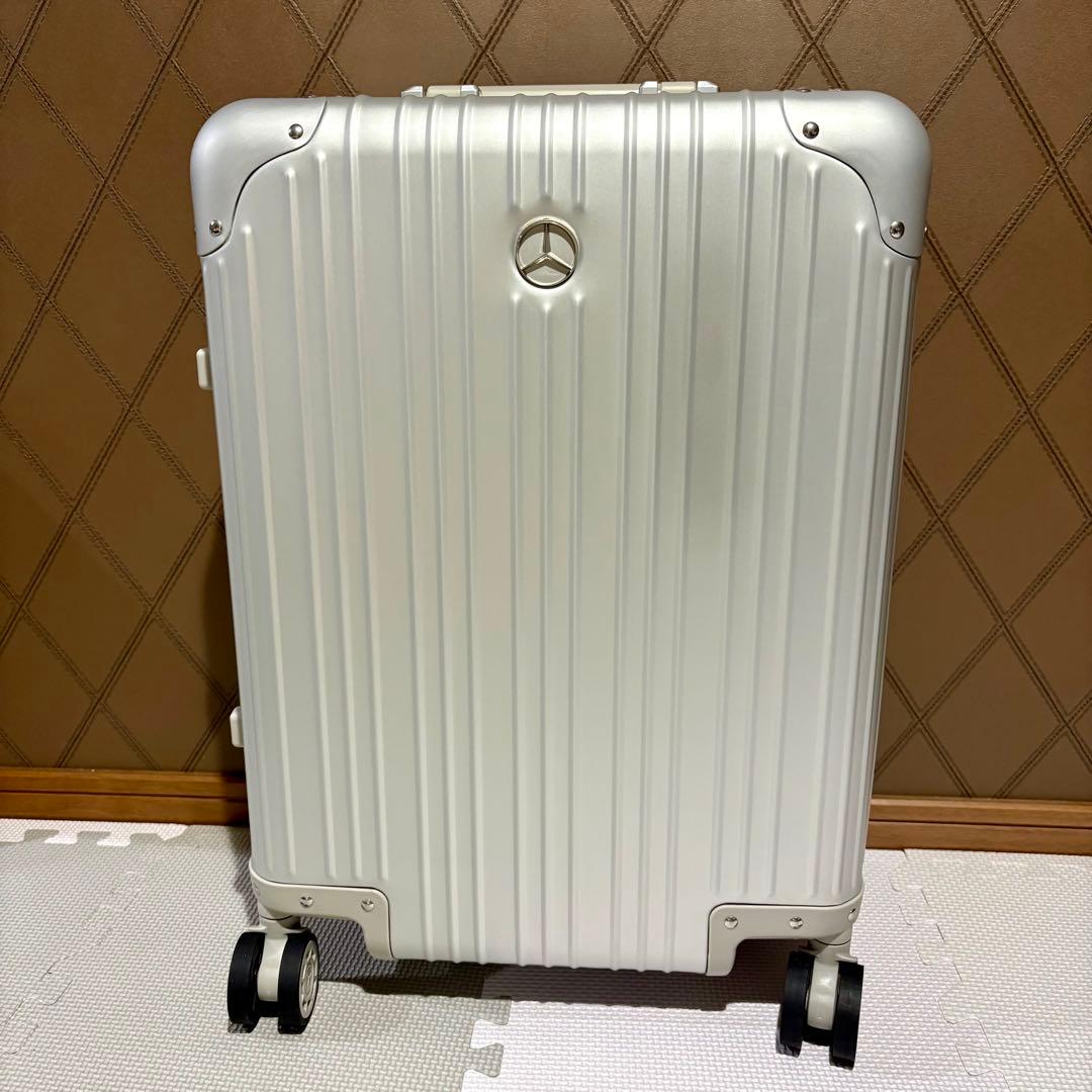 【未使用】Mercedes-Benz アルミニウムキャリーケース 32L