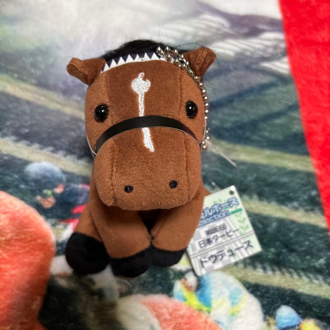 ドウデュース　日本ダービー　アイドルホース　Sサイズ