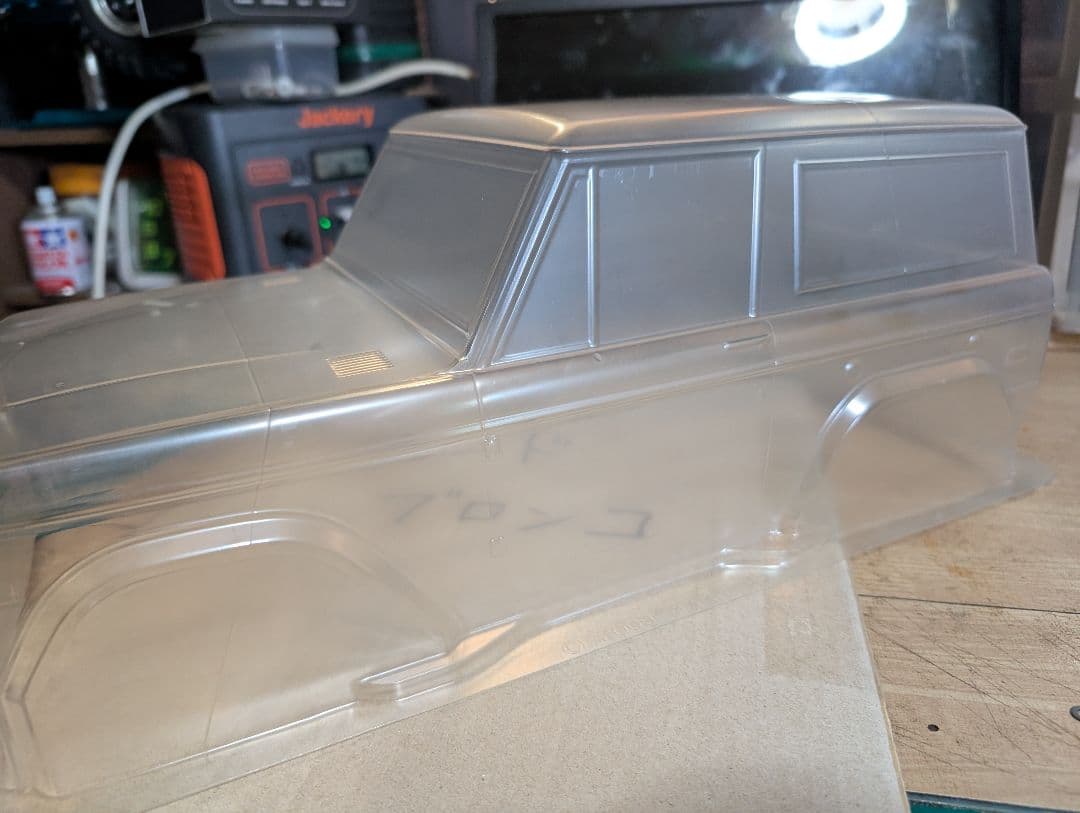 タミヤ　cr01用　1973 フォードブロンコ　スペアボディセット